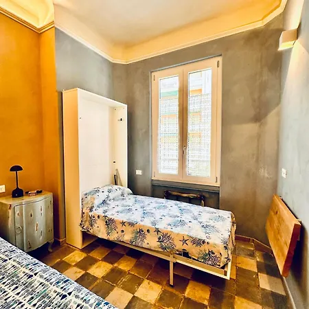 Hostdomus - Smeraldo Apartment Finale Ligure