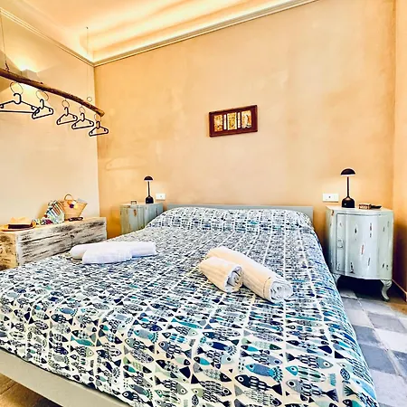 Hostdomus - Smeraldo Apartment